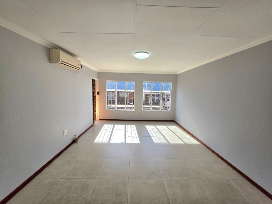 2 Bedroom Property for Sale in Eureka Free State